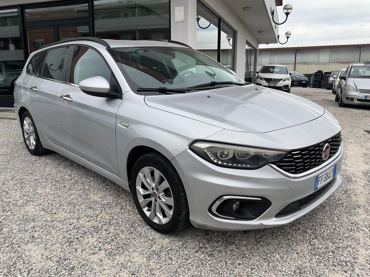 Fiat Tipo 1.6 Mjt S&S SW Lounge