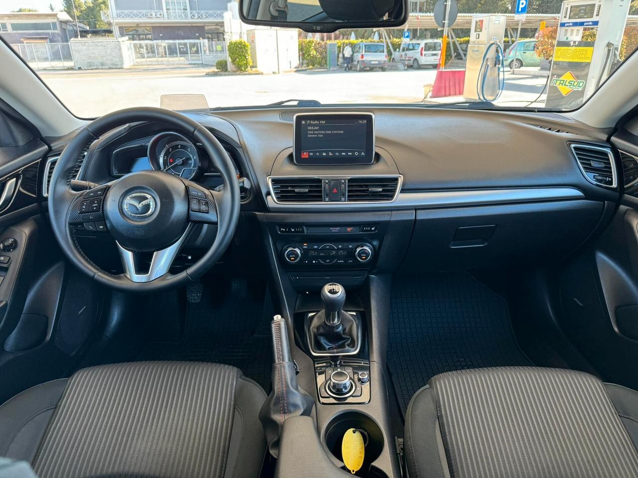 Mazda 3 Mazda3 2.2 Skyactiv-D Exceed