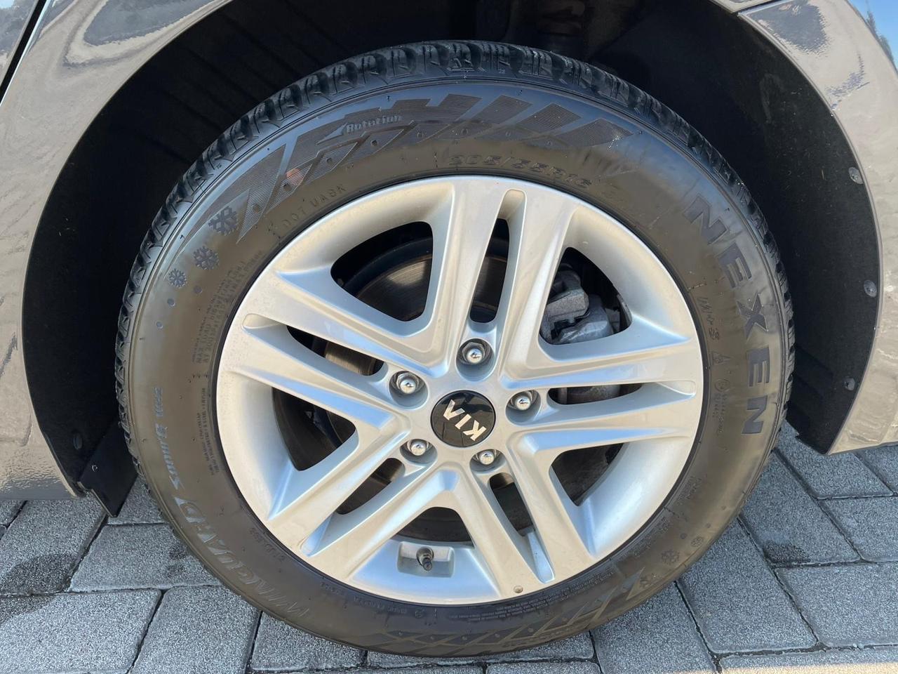 Kia Ceed Sportswagon 1.6 CRDi 115 CV DCT SW Business Class