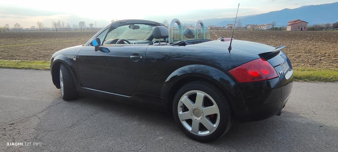 Audi TT CABRIO Roadster 1.8 T 20V 179 cv (ASI + CRS)