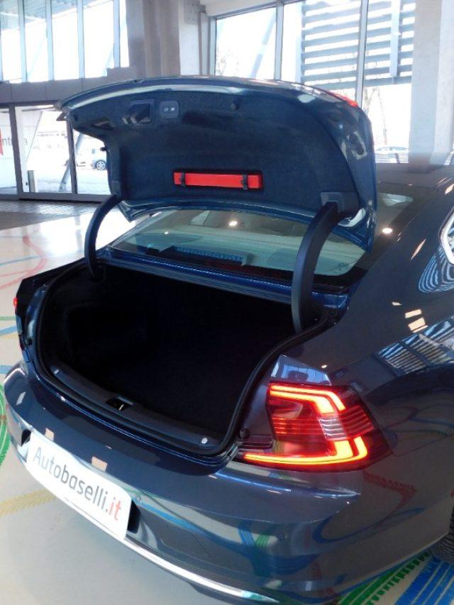 VOLVO S90 B5 (d) AWD automatico Plus Bright