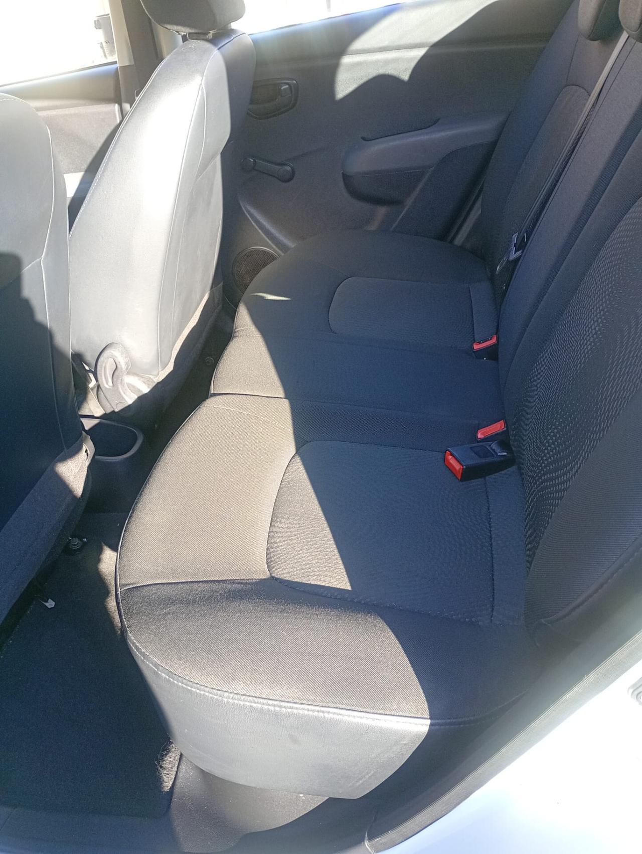 Hyundai i10 1.1 12V Fiorucci Soft Top