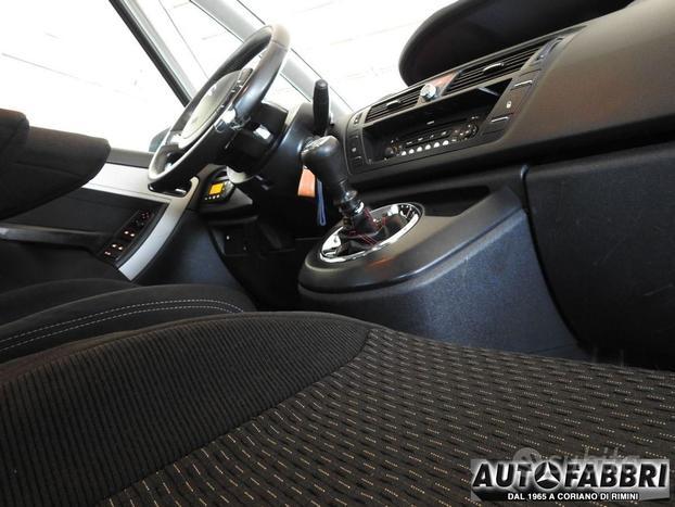 CITROEN - C4 Picasso - 1.6 HDi 110 FAP Classique 7