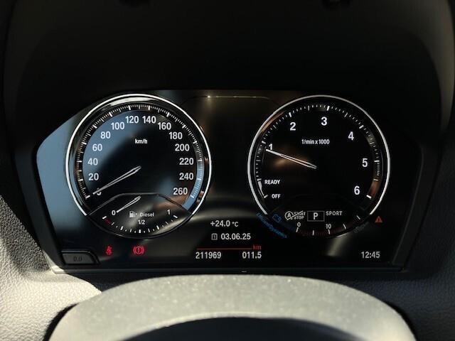 Bmw 118d SPORT LED TOT BLACK FINANZIAMENTO SENS AN