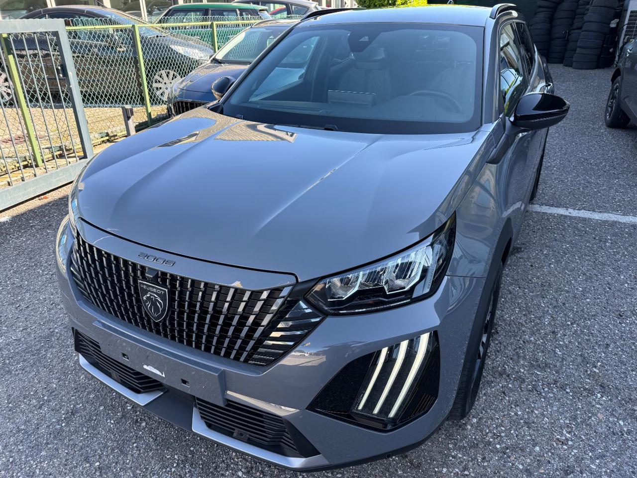 PEUGEOT 2008 PureTech 100 S&S Allure