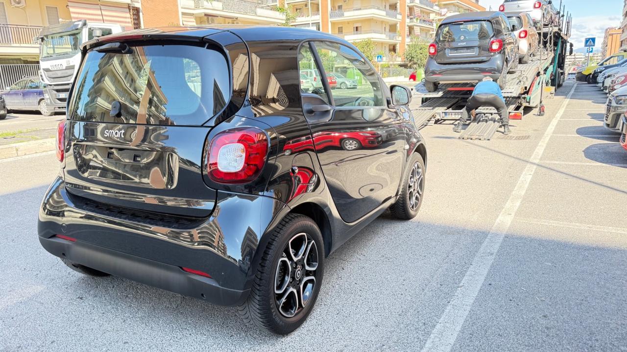 Smart ForTwo 90 0.9 Turbo twinamic Prime LED NAVI PELLE KAMERA PDC BLUETOOTH CERCHI 15 BRACCIOLO