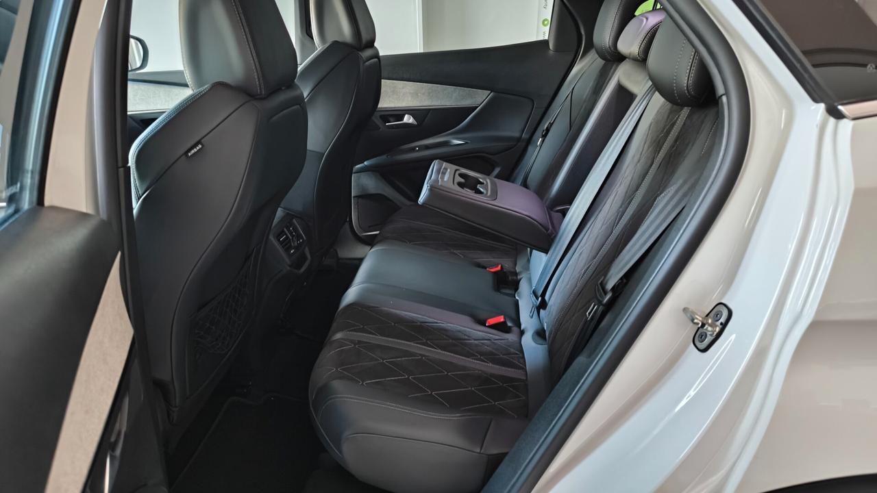 Peugeot 3008 BlueHDi 180 S&S EAT8 GT