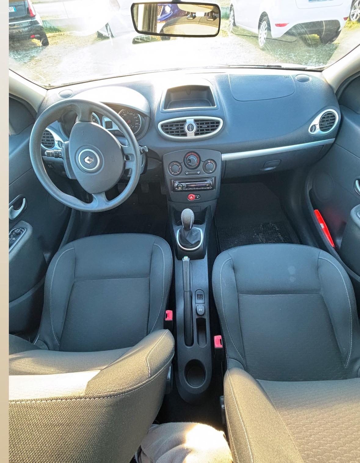 Renault Clio 1.2 16V 5 porte GPL Dynamique