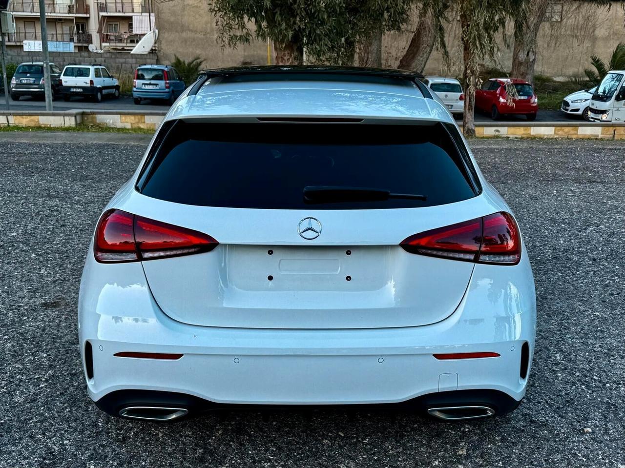 MERCEDES-BENZ A 200 D 150 CV AMG PREMIUM PLUS IVA ESP