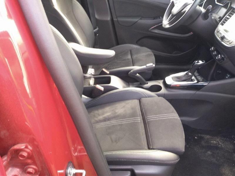 Opel Crossland 1.2I TURBO 130CV AT8 ULTIMATE ( NAVI - TETTO BICOLORE MIRROR PDC TELECAMERA POST. )