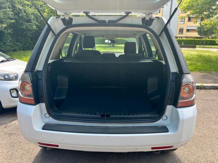 Land Rover Freelander 2.2 eD4 2WD S.W. SE