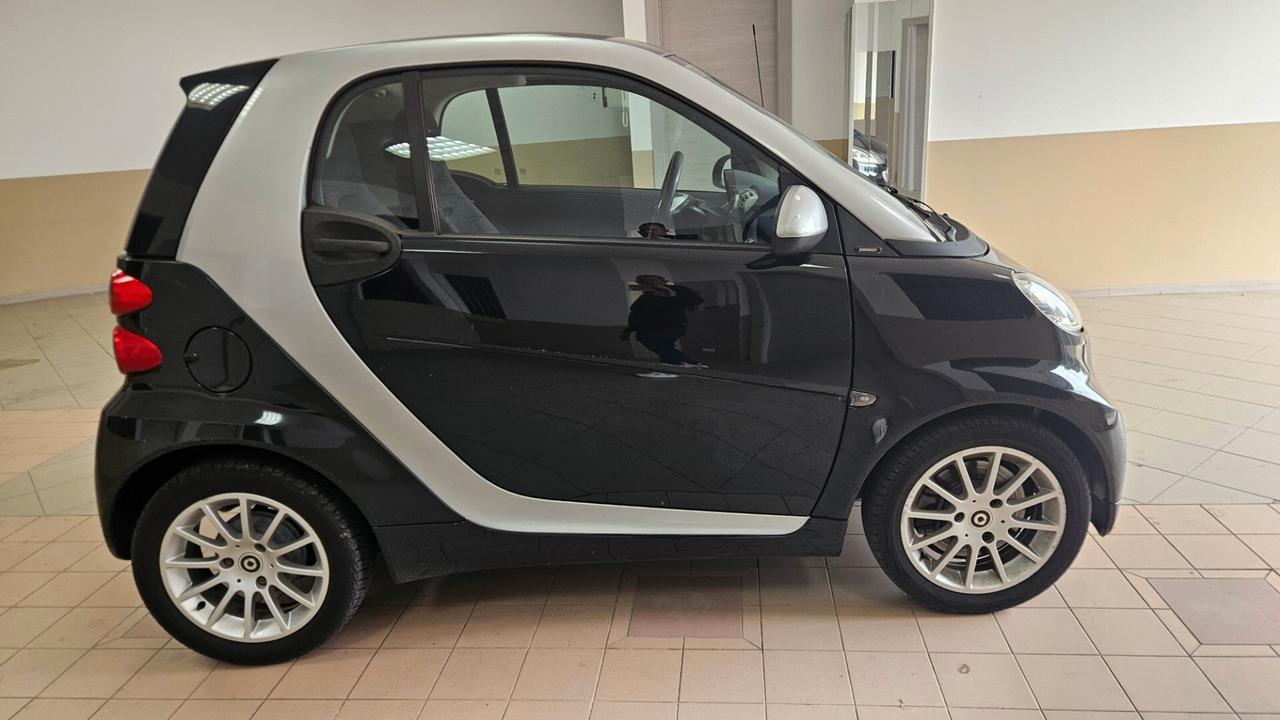 Smart ForTwo 800 40 kW coupé passion cdi