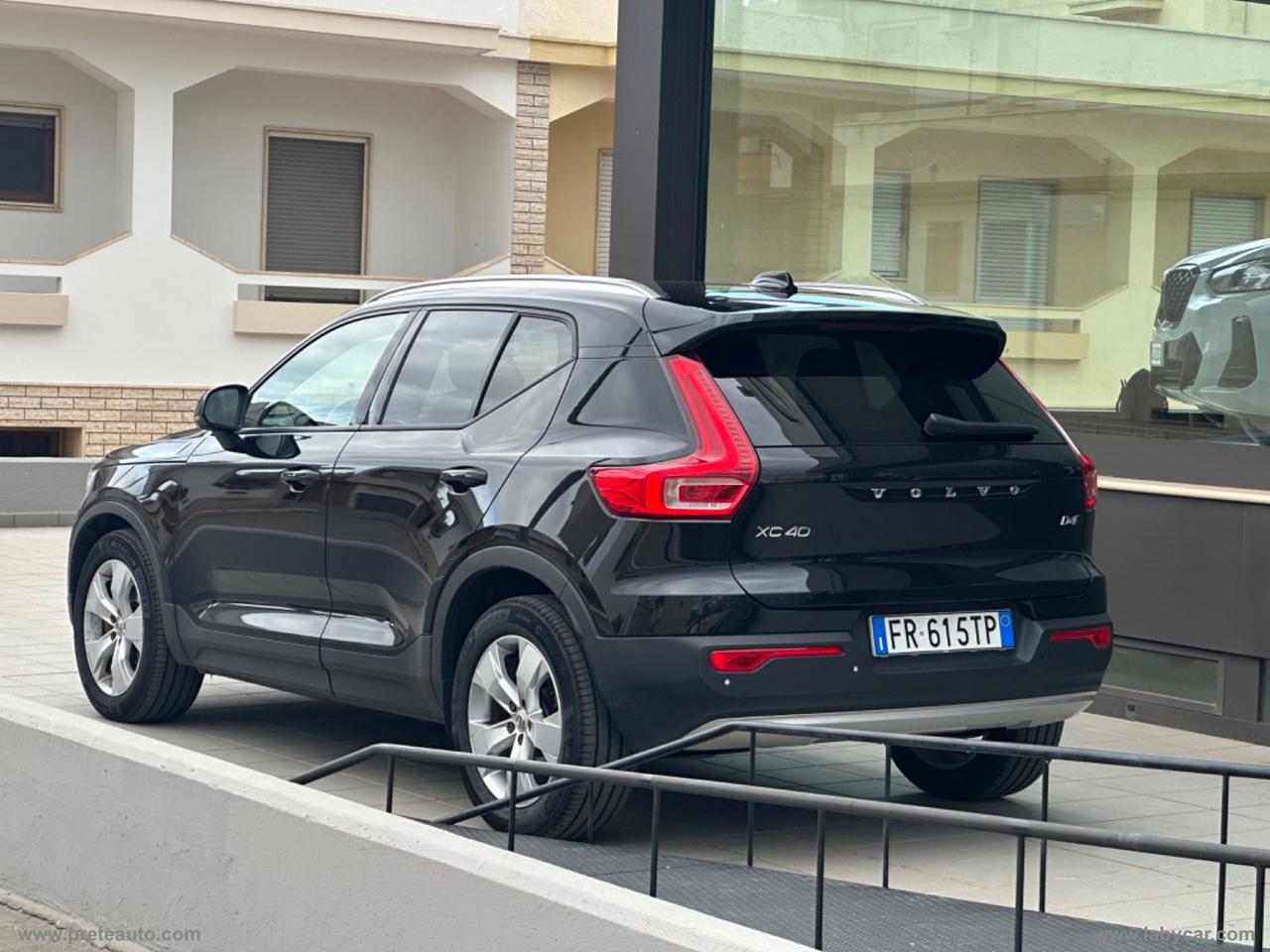 VOLVO XC40 D4 AWD Geartronic Business