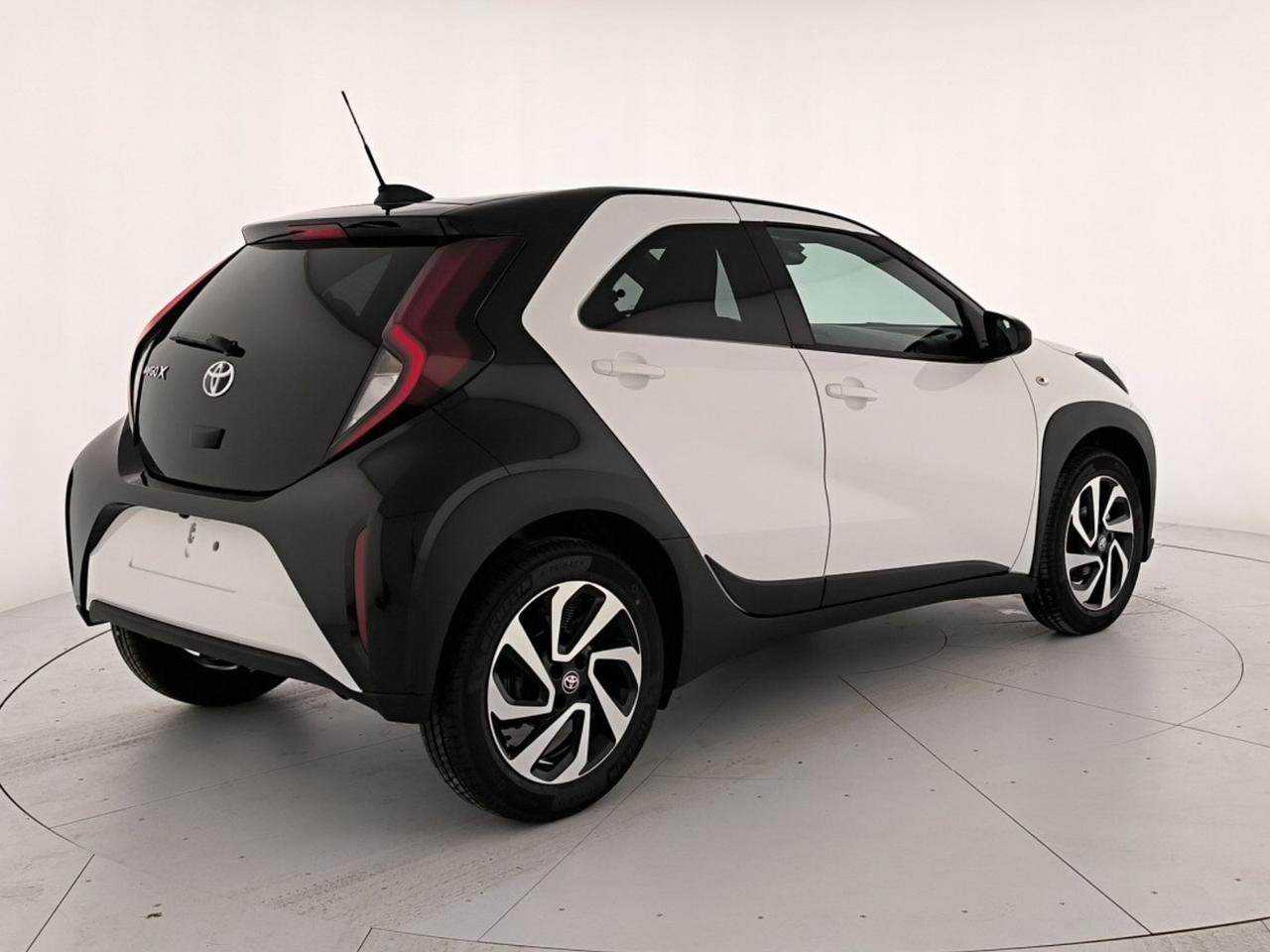 Toyota Aygo x 1.0 trend 72cv