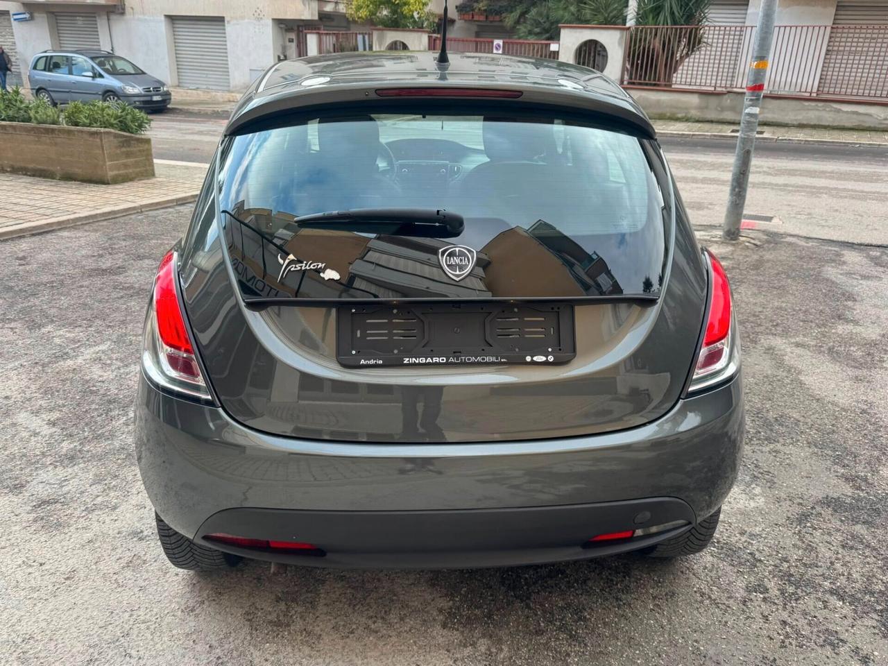 LANCIA YPSILON 1.2 BENZINA GOLD PERFETTA