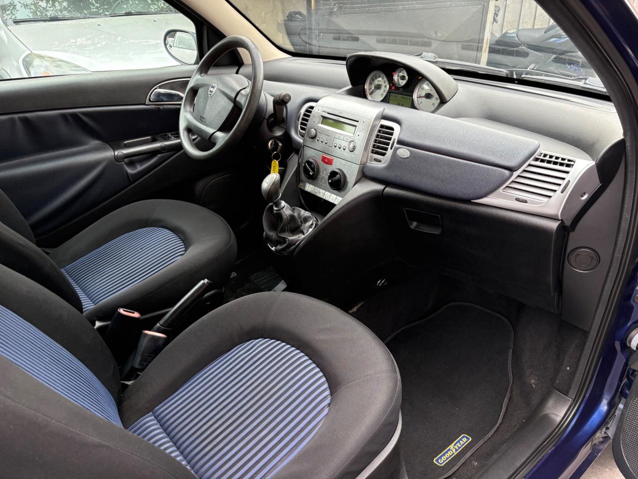 Lancia Ypsilon 1.2 benz. Splendida condizioni
