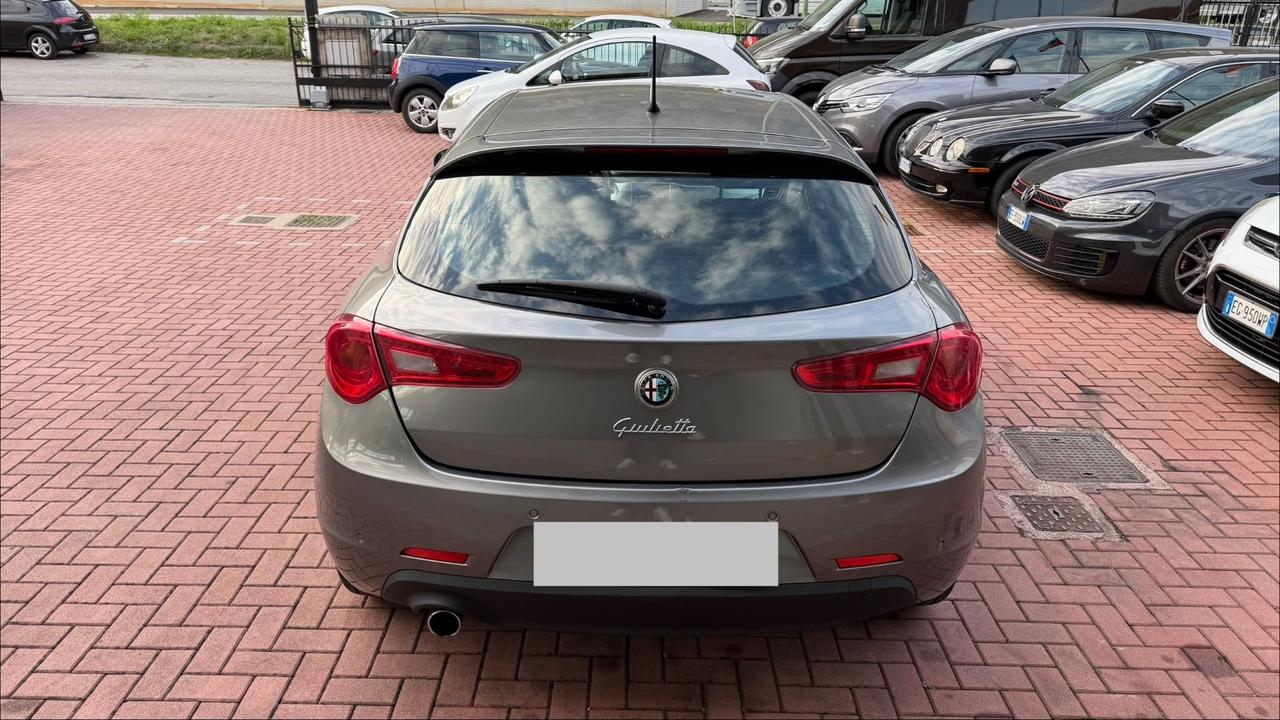 Alfa Romeo Giulietta 1.6 JTDm-2 105 CV Exclusive