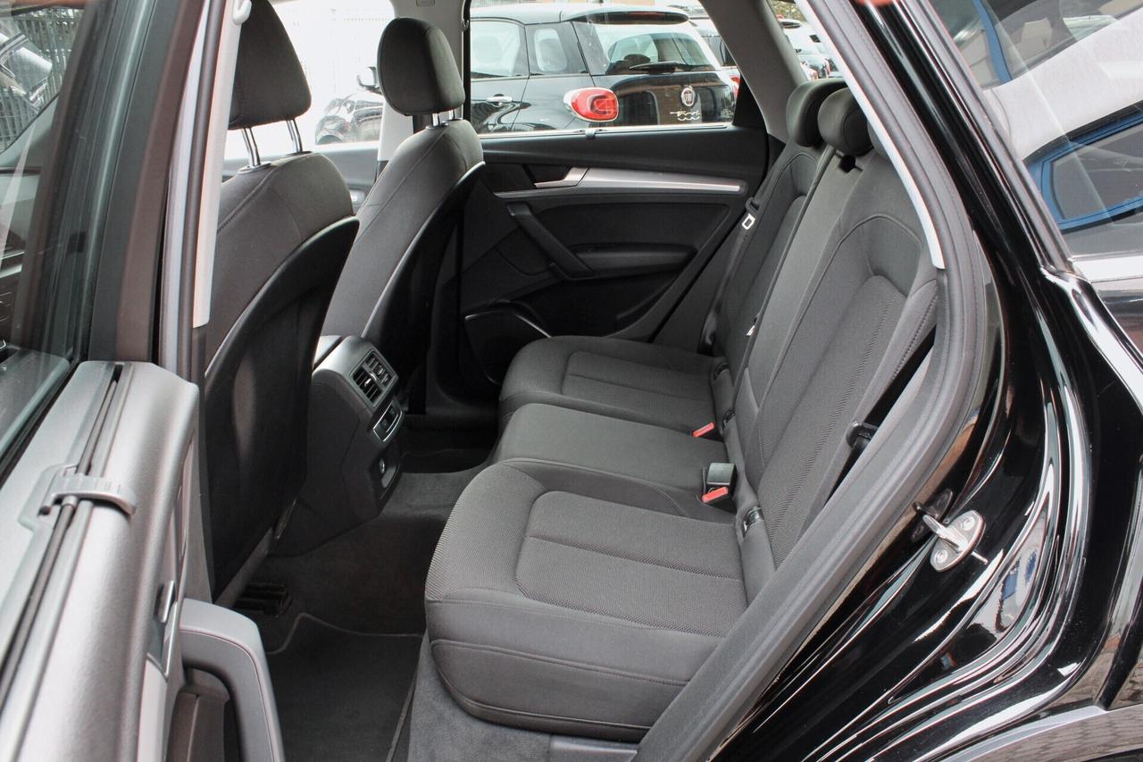 Audi Q5 35 TDI quattro S tronic Business Design