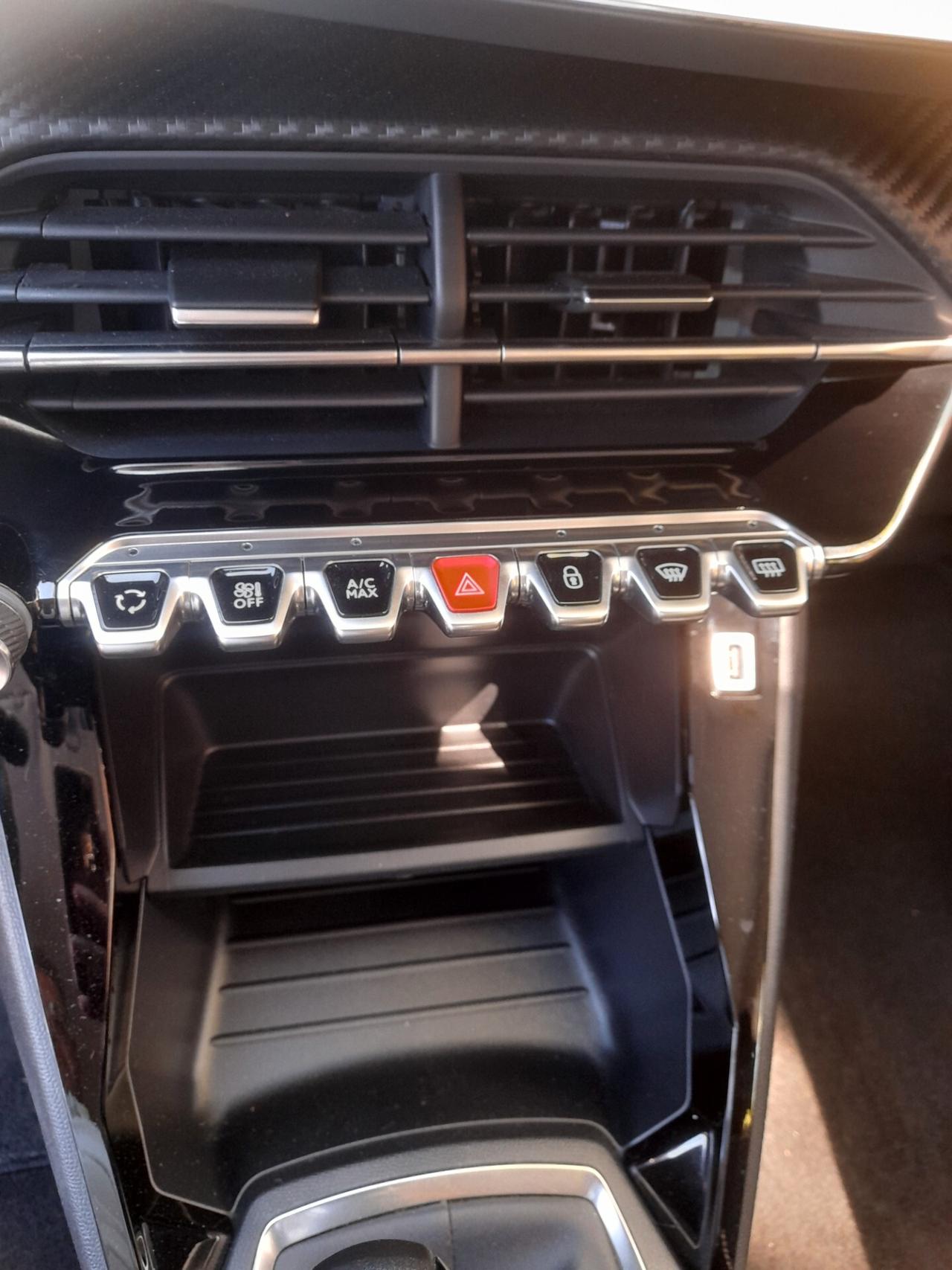 Peugeot 208 PureTech 5 porte