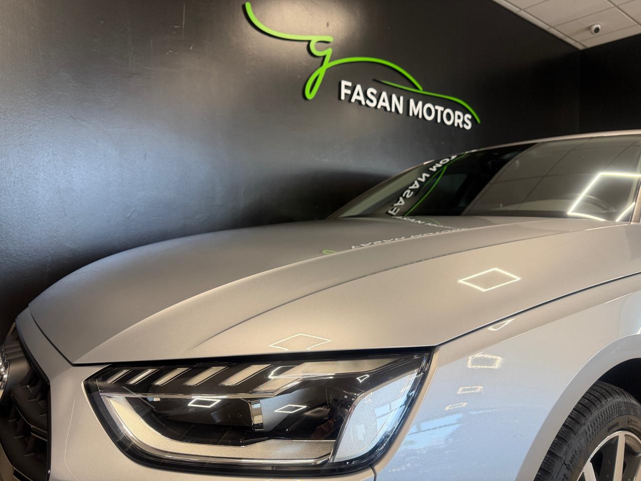 Audi A4 Avant 35 2.0 tdi mhev Business Advanced 163cv s-tronic