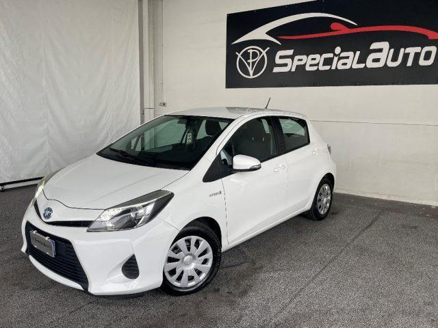 TOYOTA Yaris 1.5 Hybrid lounge 71000km