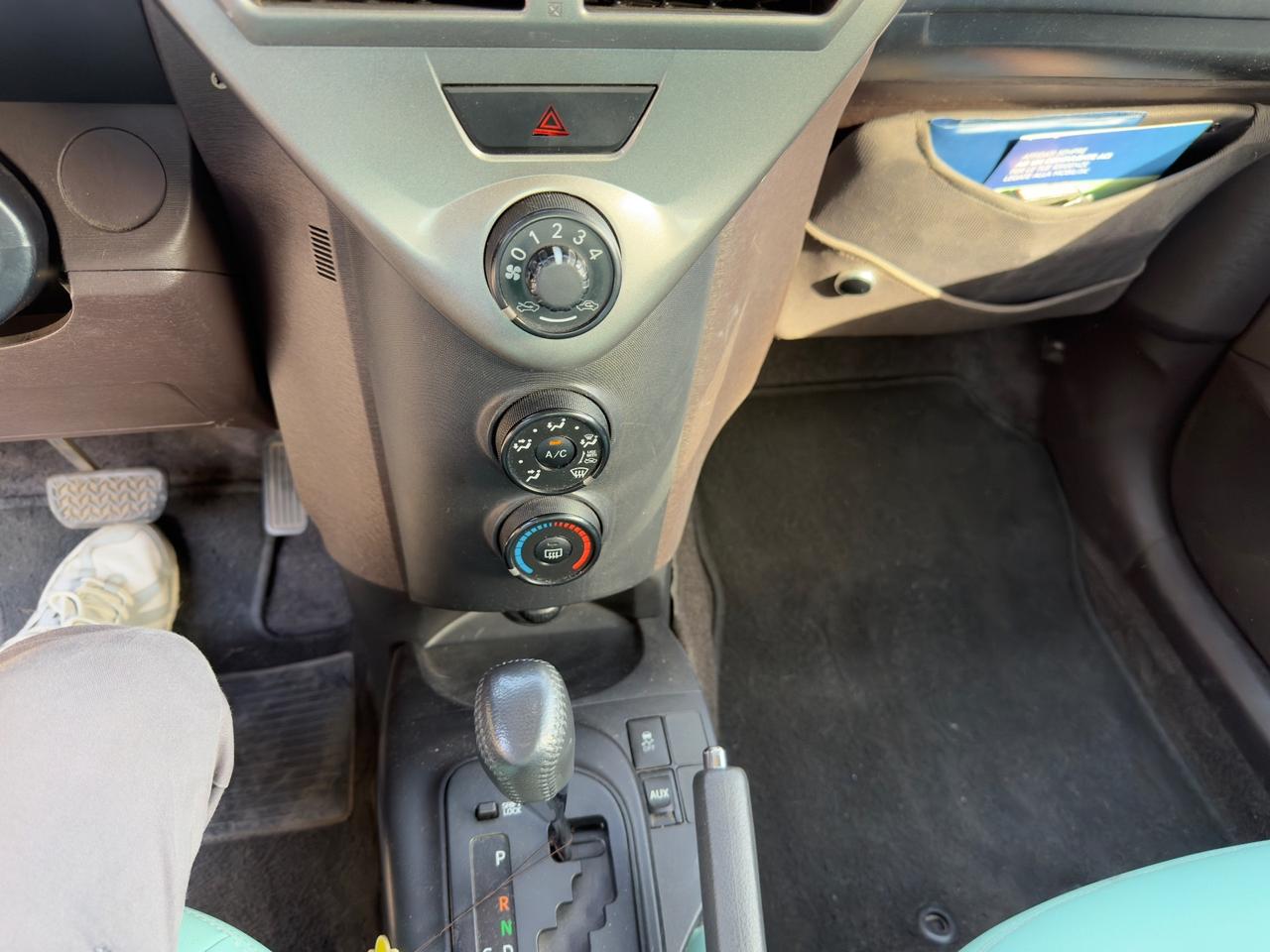 Toyota iQ 1.0 Multidrive Versione Lancio