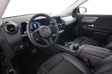 MERCEDES-BENZ CLA sse GLA GLA 180 d Automatic Business