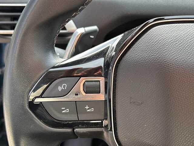 Peugeot 3008 BlueHDi 130 S&S EAT8 Allure Pack