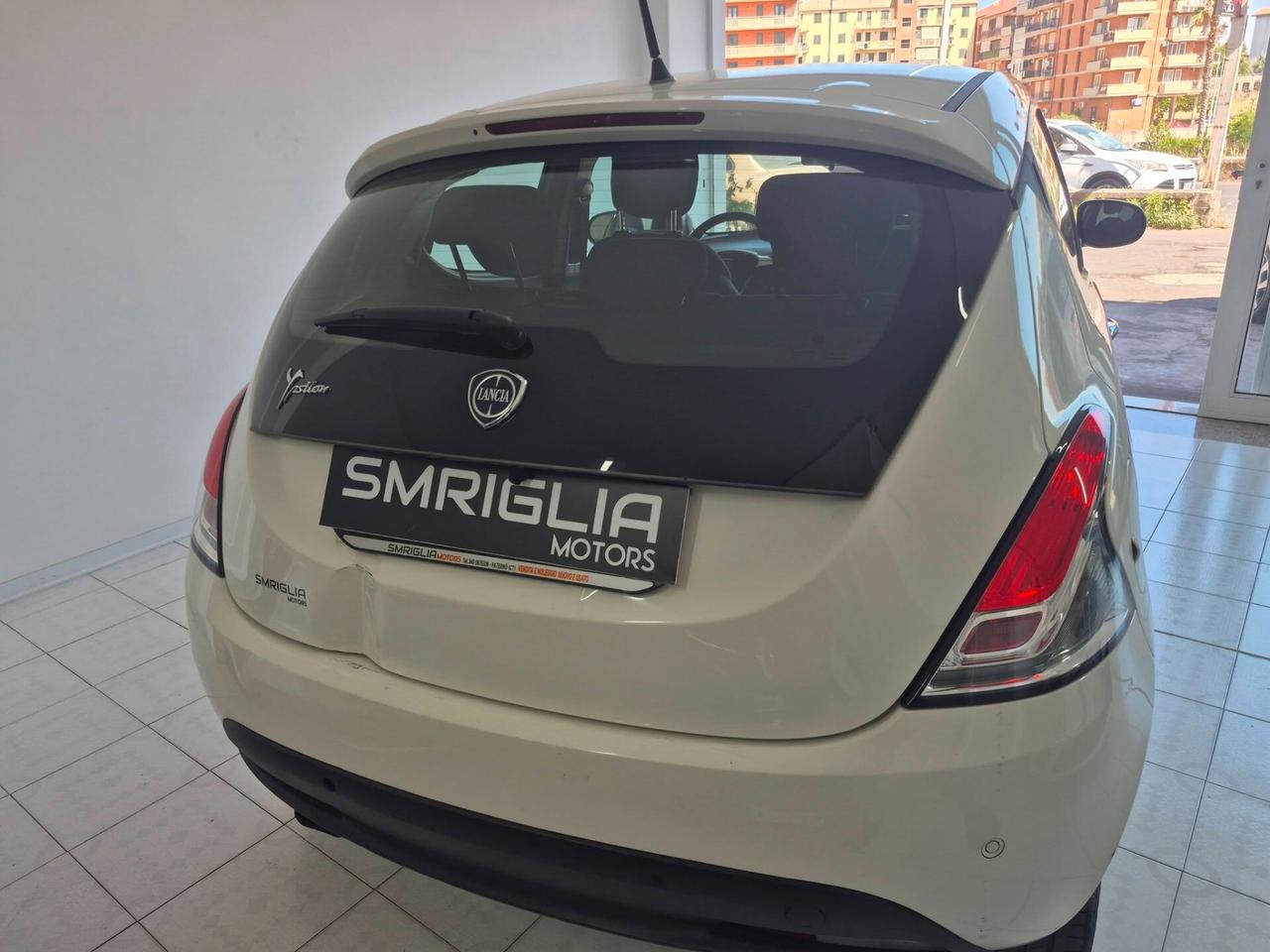 Lancia Ypsilon 0.9 TwinAir 85 CV 5 porte S&S DFN Gold
