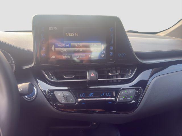 TOYOTA C-HR C-HR 1.8 Hybrid E-CVT Business