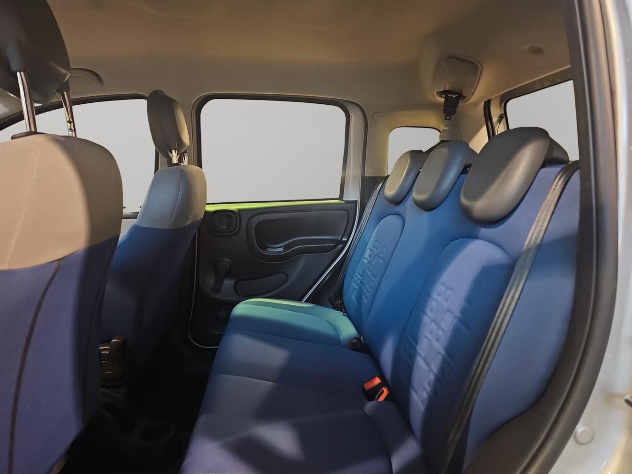 Fiat Panda 1.2 Lounge 5 POSTI - UNICOPROPRIETARIO