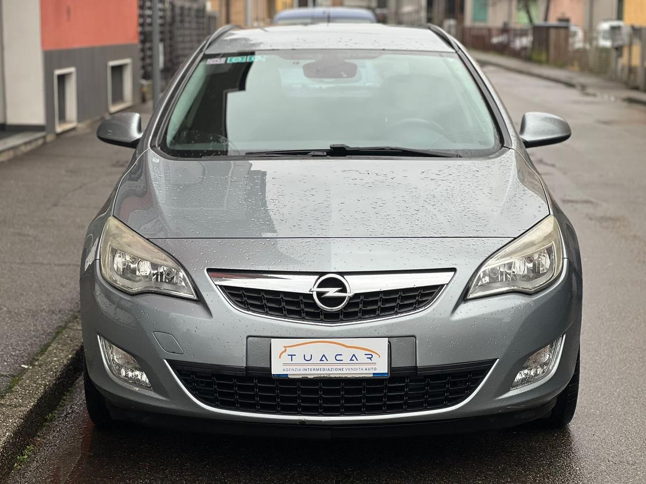 Opel Astra Cosmo 1.7 CDTI