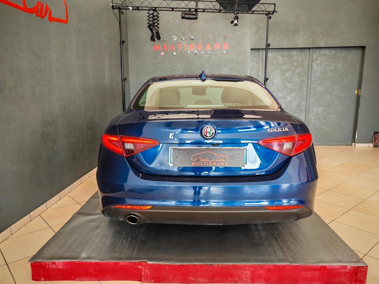Alfa Romeo Giulia 2.2 Turbodiesel 150 CV Super