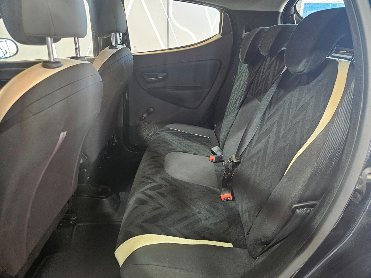 Lancia Ypsilon 1.2 Gold ecochic Gpl
