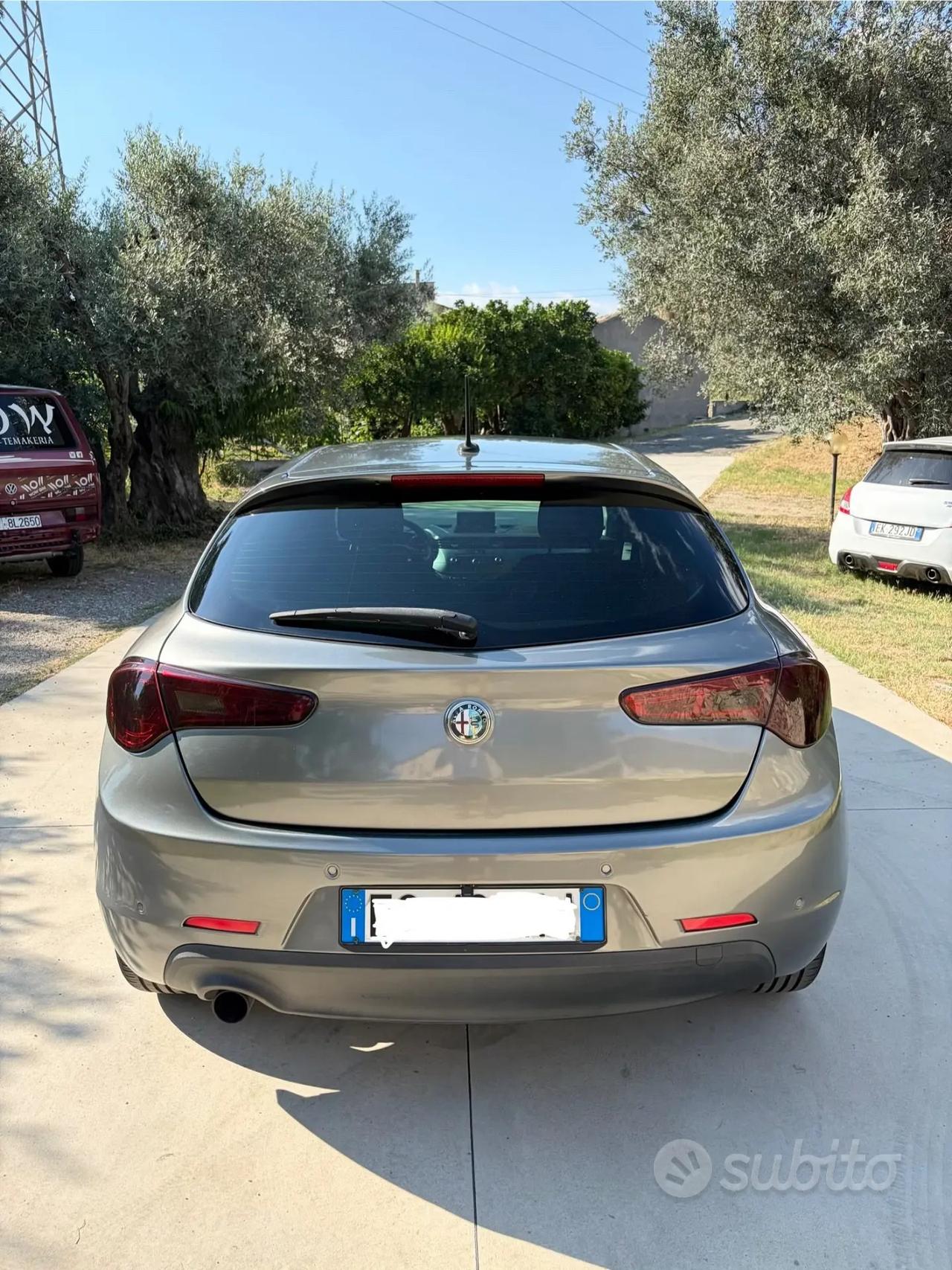 Alfa Romeo Giulietta 1.6 MTJ 105CV FULL BELLA UFF