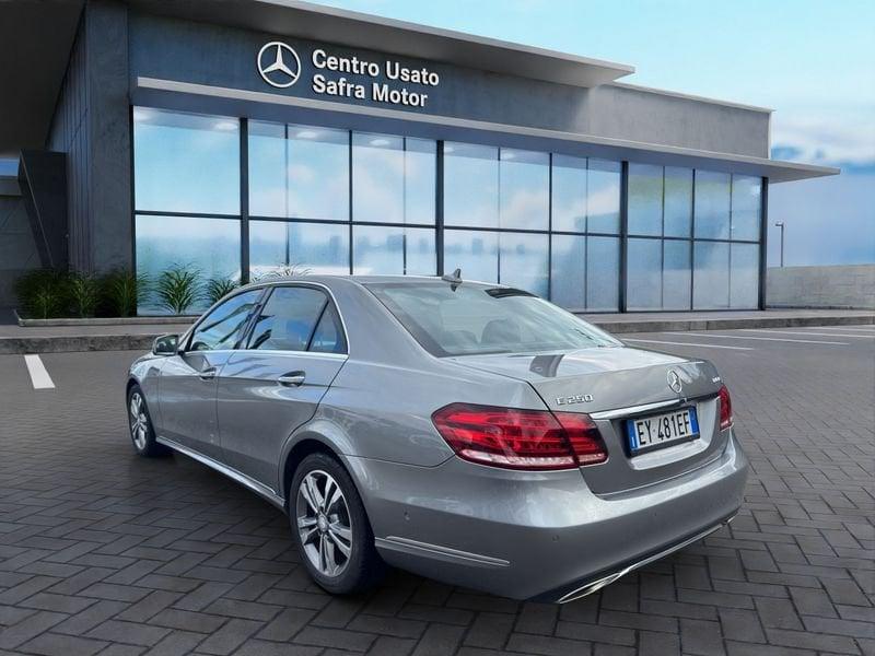 Mercedes-Benz Classe E E 250 BlueTEC 4Matic Automatic Premium