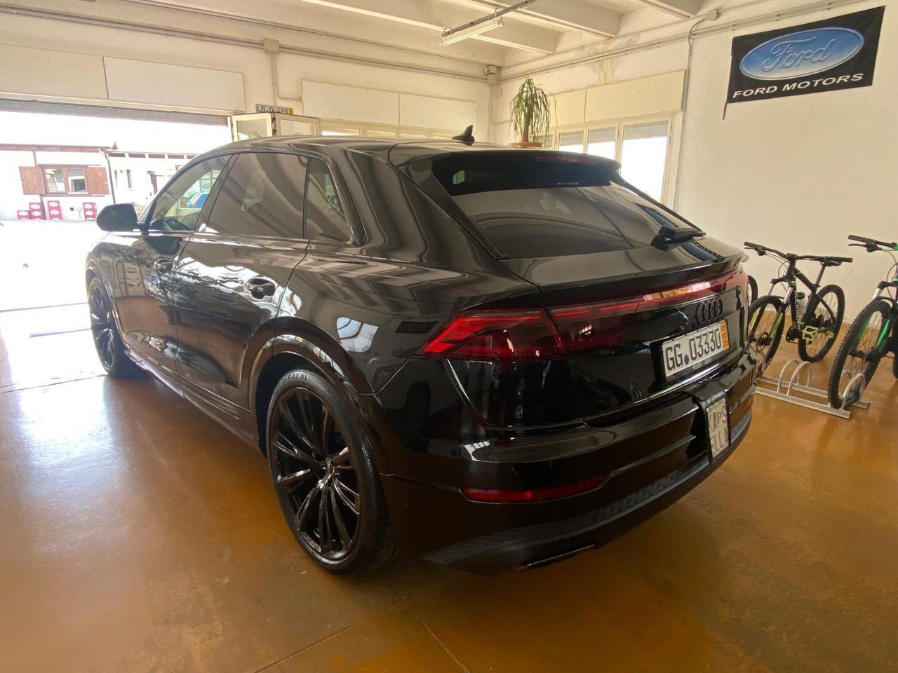 Audi Q8 SUV 50 TDI 286 CV quattro tiptronic S line edition Matrix Tetto