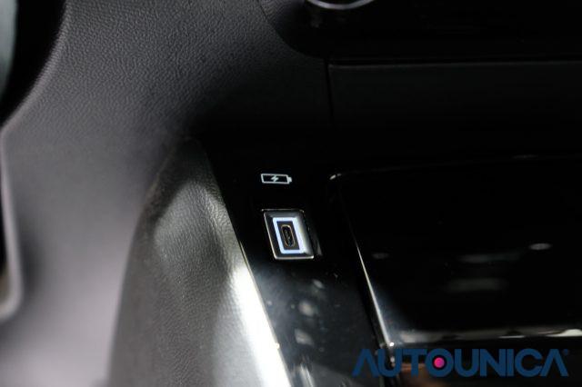 PEUGEOT 2008 PURETECH 130 S&S EAT8 GT FULL LED NEOPATENTATI