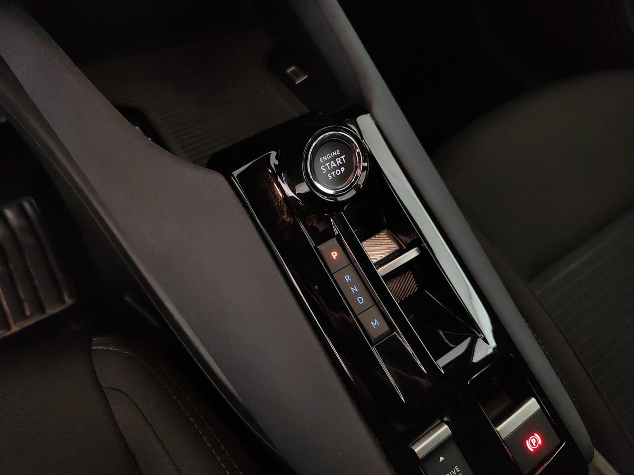 Alfa Romeo Junior 1.2 145 CV Hybrid eDCT6