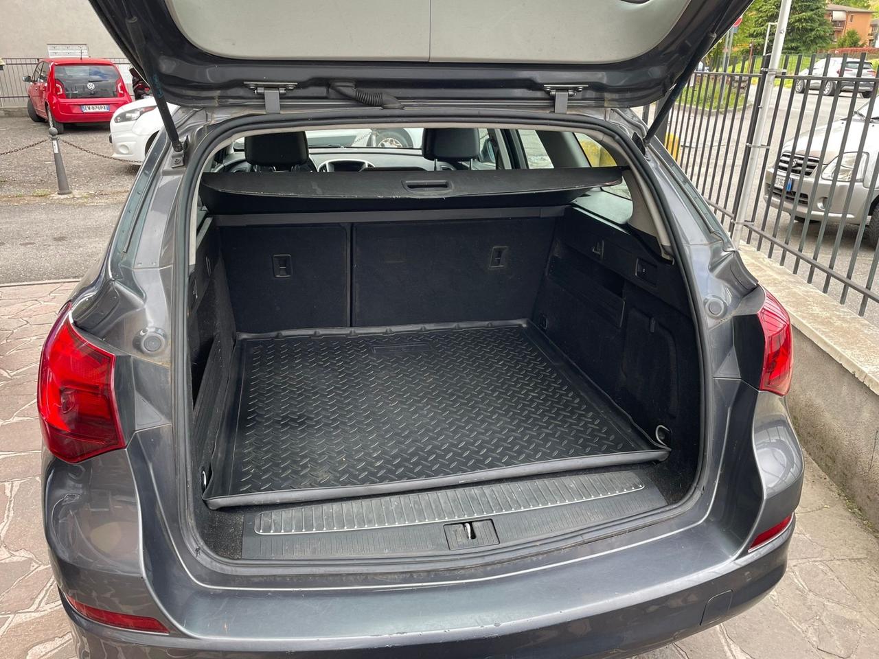 Opel Astra 1.7 CDTI 125CV Sports Tourer Cosmo