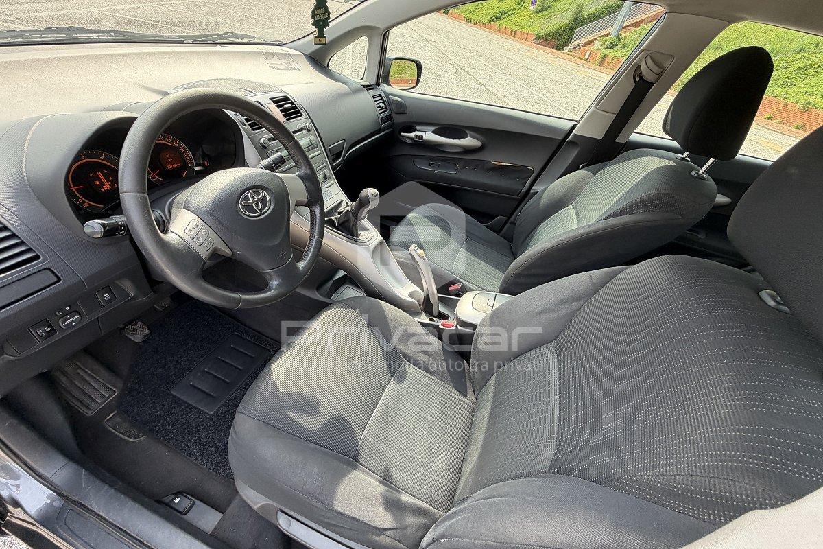 TOYOTA Auris 1.4 D-4D 5 porte Sol