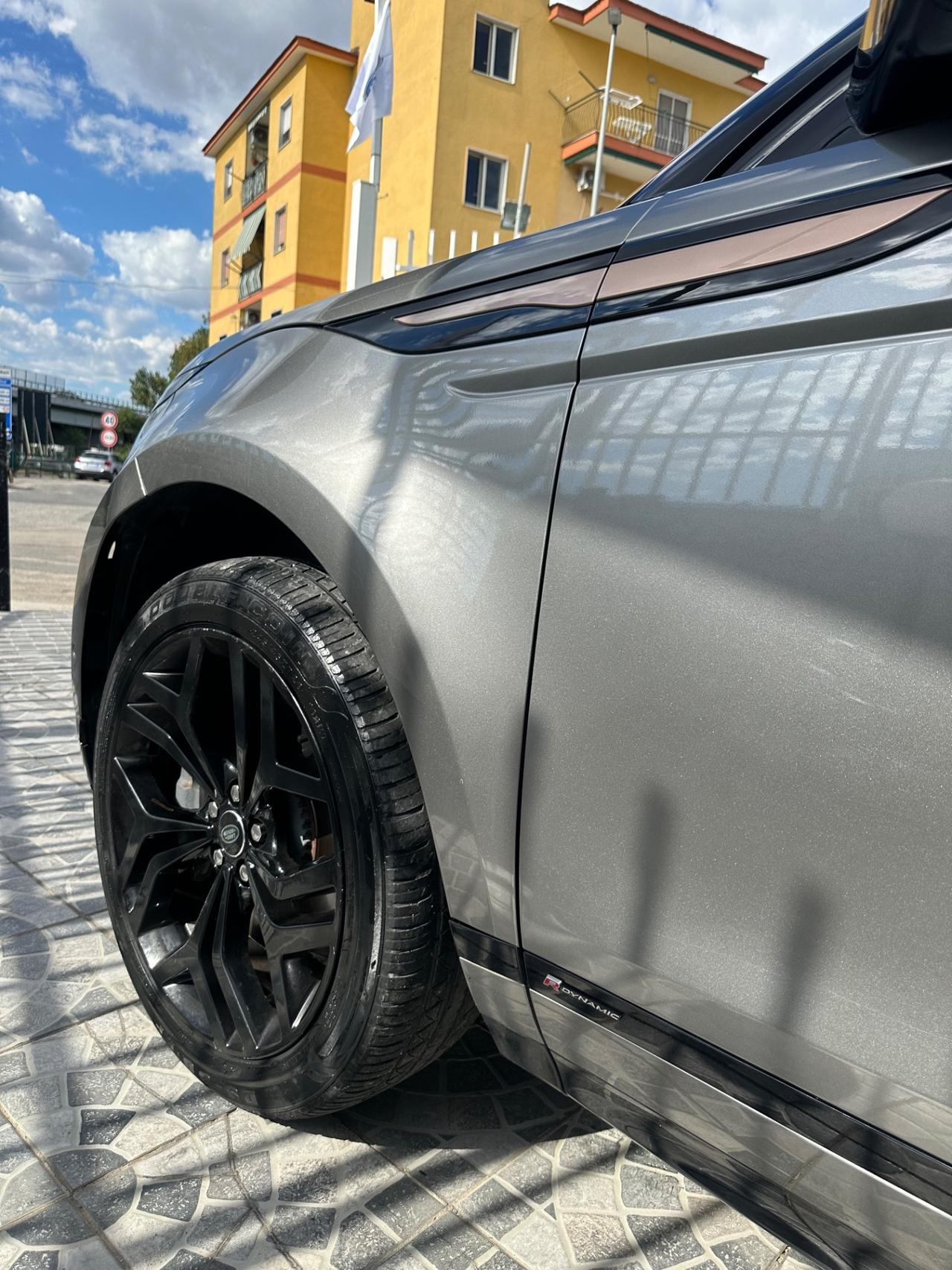 Land Rover Range Evoque 2.0D I4 180 CV AWD Auto R-Dynamic HSE
