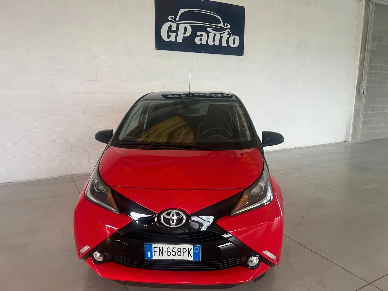 Toyota Aygo 1.0 VVT-i 69 CV 5 porte AUTOMATICA OK NEOPATENTASI SOLO 43.927 KM