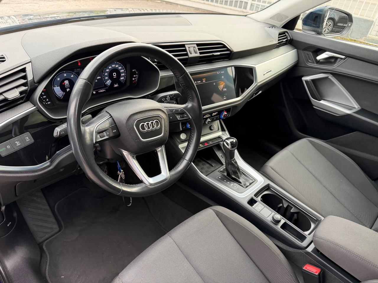 Audi Q3 35 TDI S tronic Business Advanced TETTO