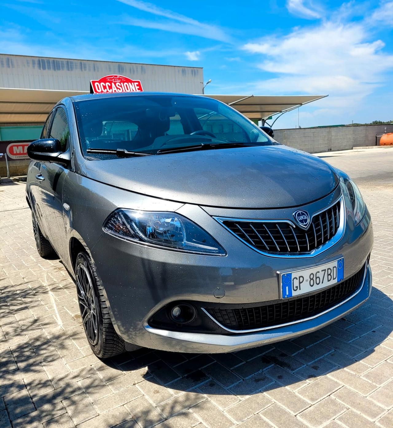 Lancia Ypsilon 1.0 FireFly 5 porte S&S Hybrid Gold Plus