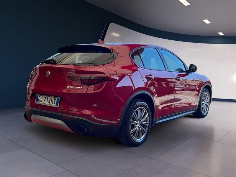 Alfa Romeo Stelvio 2.2 TD 190 CV Super Business AT8 RWD