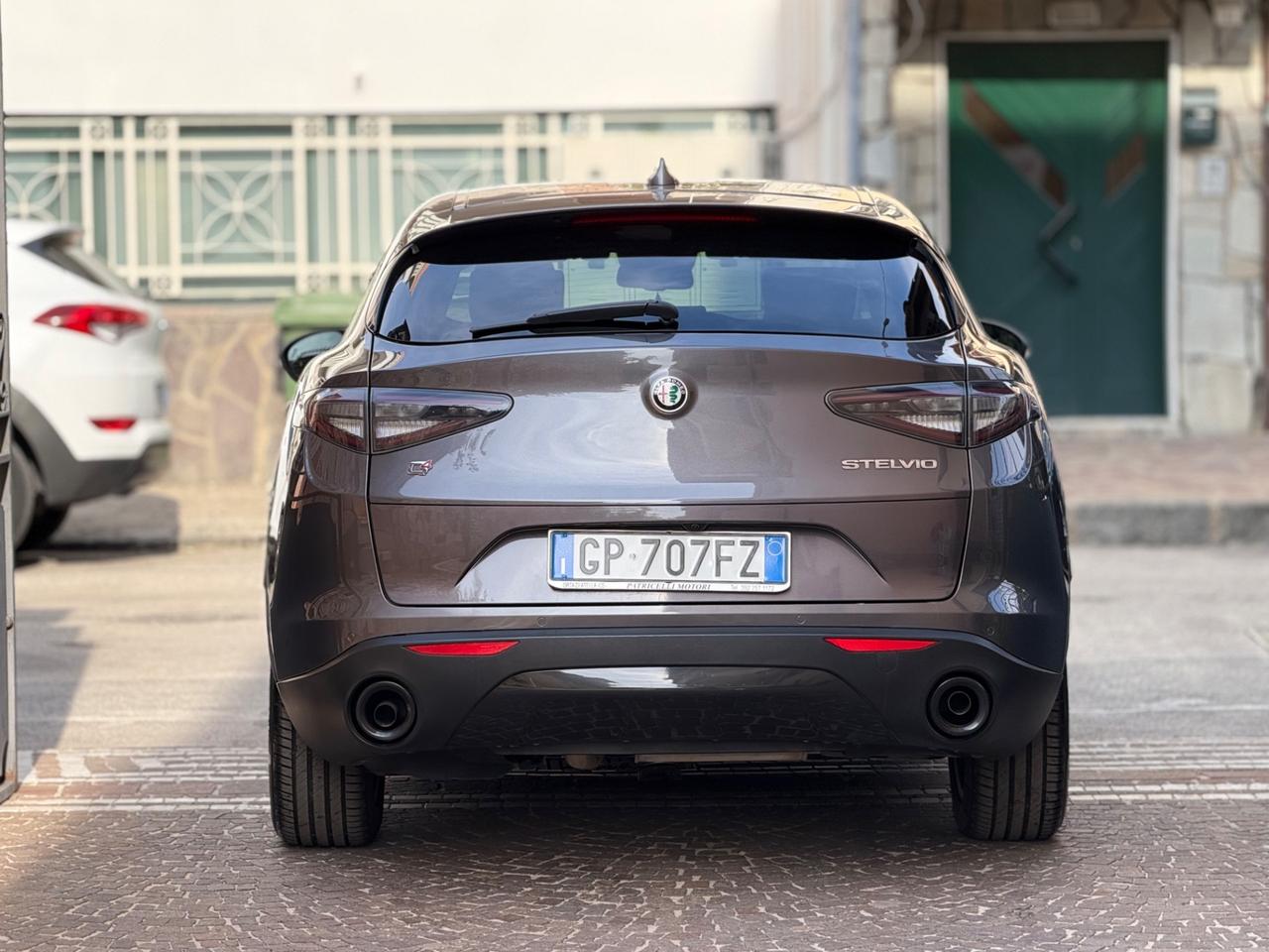 Alfa Romeo Stelvio 2.2 Turbodiesel 210 CV AT8 Q4 Sprint
