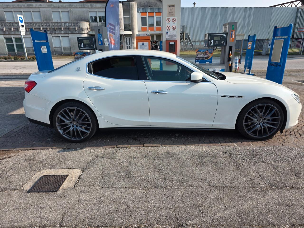 Maserati Ghibli V6 Diesel 275 CV con 159.000km