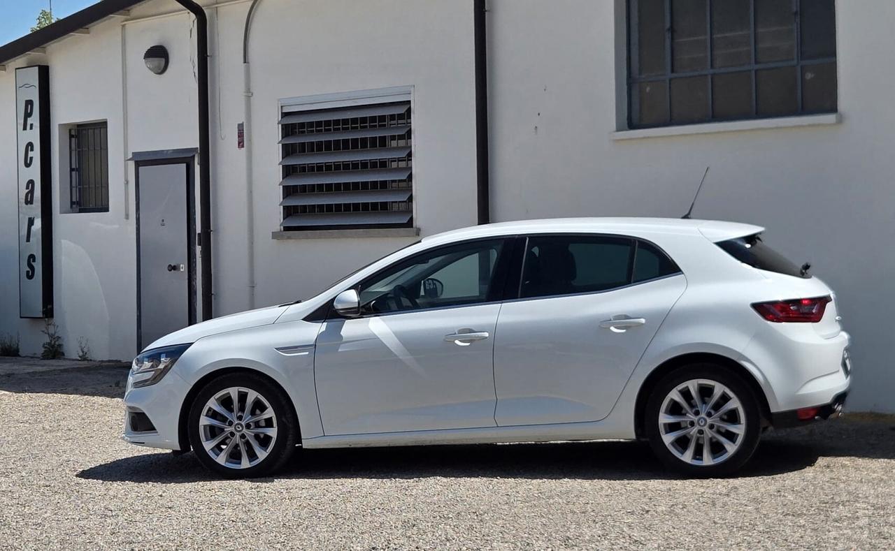 Renault Megane Mégane TCe 130 CV EDC Energy Intens