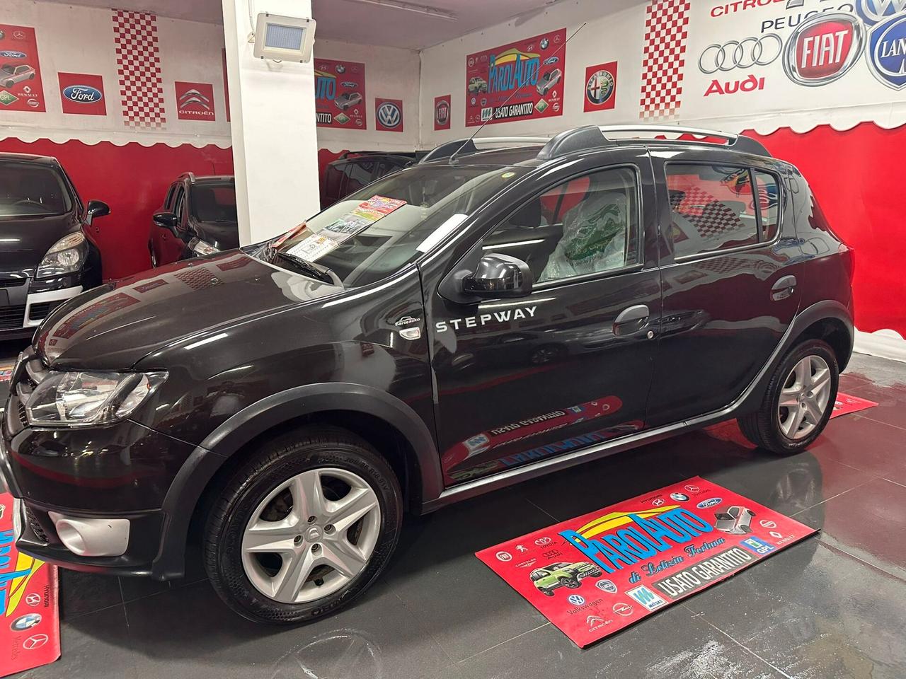 Dacia Sandero Stepway 1.5 90CV Prestige - 2013